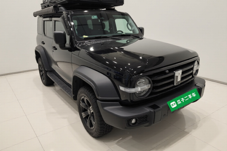 坦克300 2021款 越野版 2.0T 征服者车身外观3