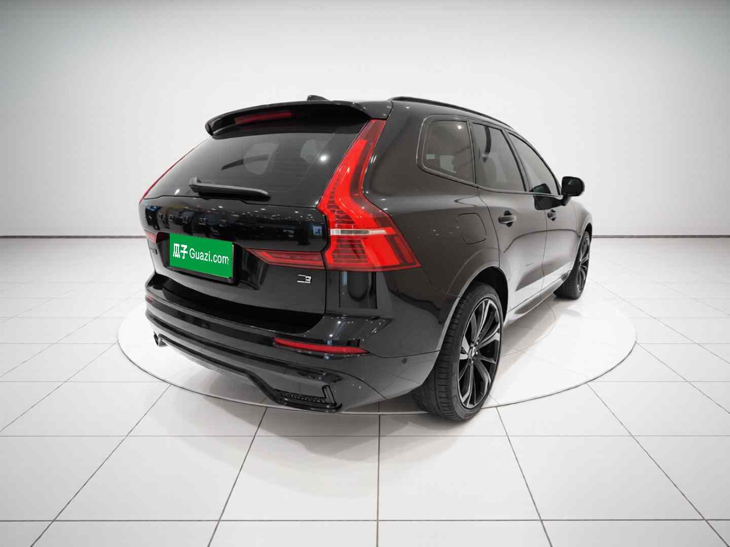 沃尔沃XC60新能源 2024款 T8 插电混动 长续航四驱智远极夜版(5)