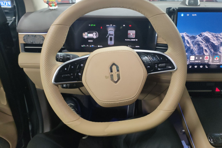 鸿蒙智行 问界M7 2024款 1.5T 后驱Plus版 5座中控内饰13