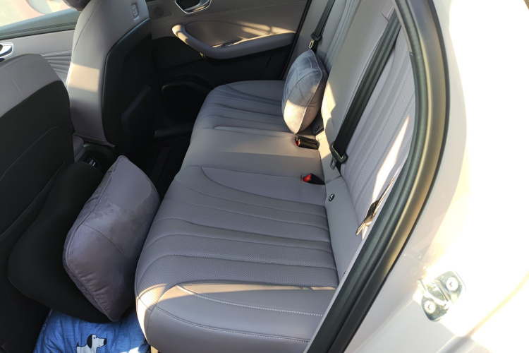 荣威M7 DMH 2025款 160km臻享版中控内饰21