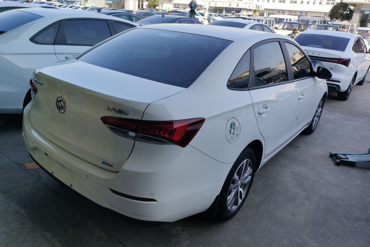 别克 英朗 2021款 改款 1.3T 自动轻混动精英型车身外观7