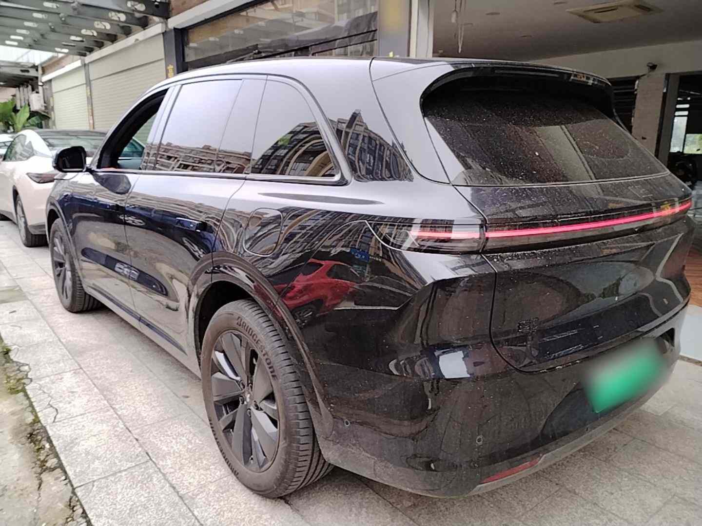 理想汽车 理想L6 2025款 Pro 智能焕新版(3)