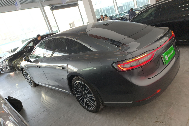 鸿蒙智行 享界S9 2024款 纯电 Ultra 四驱旗舰版车身外观6003