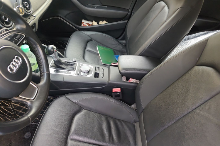 奥迪A3 2015款 Sportback 40 TFSI 自动豪华型局部细节19