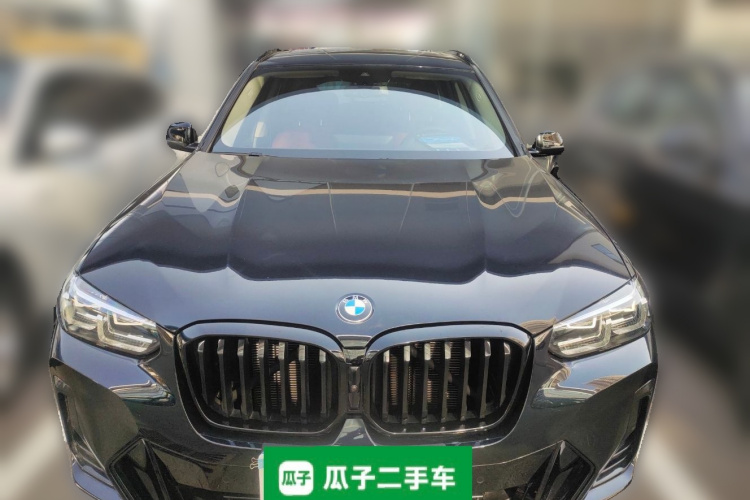 宝马X3 2023款 xDrive30i 领先型 M曜夜套装车身外观2