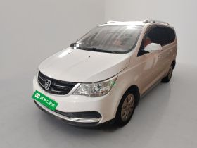 宝骏730 2019款 1.5L 手动超值型 7座 国VI