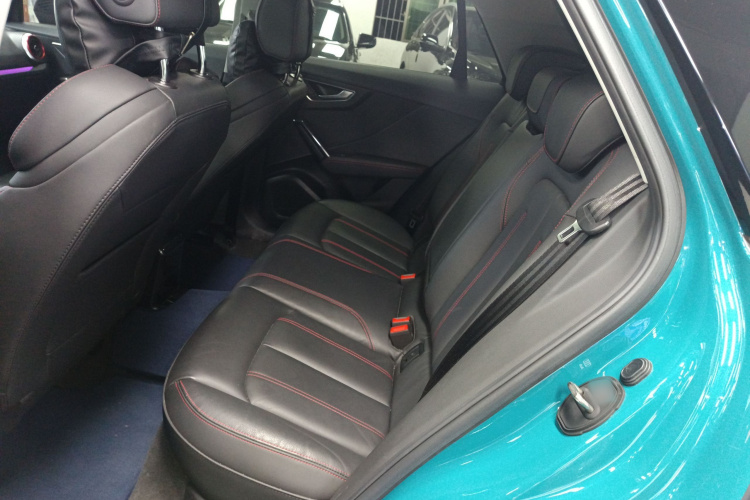 奥迪Q2L 2022款 35 TFSI 进取动感型中控内饰7004