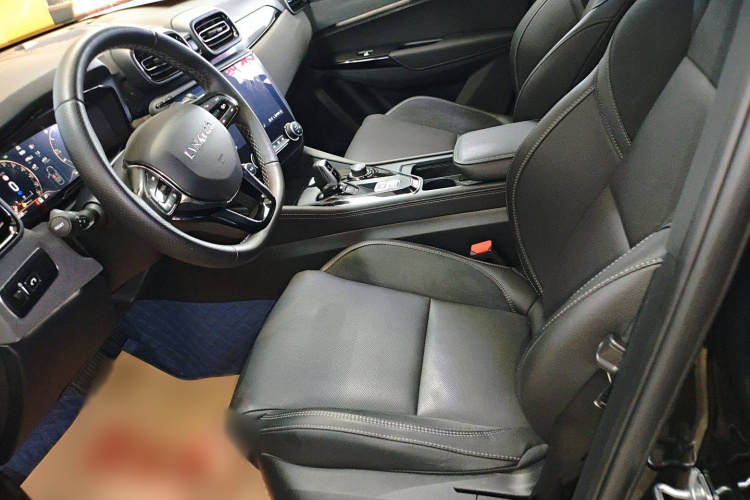 领克03 2021款 2.0TD 自动劲 冠军版局部细节19