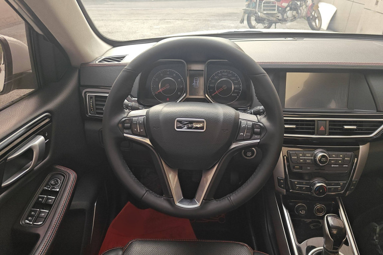 众泰 大迈X5 2015款 1.5T CVT知县型 国IV局部细节13