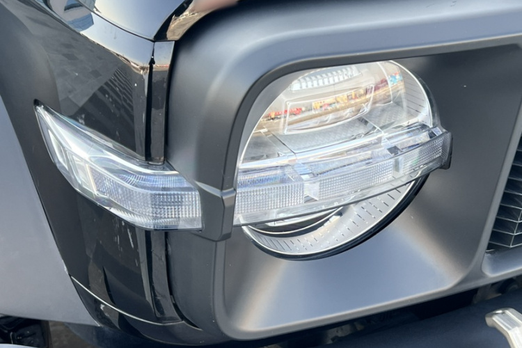 坦克300 2023款 2.0T 铁骑02车身外观6004