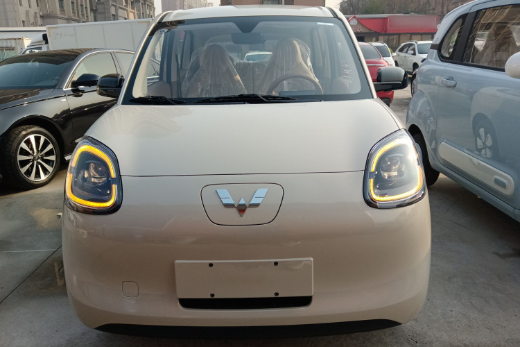 五菱汽车 宏光MINIEV 2025款 四门版 进阶款车身外观2