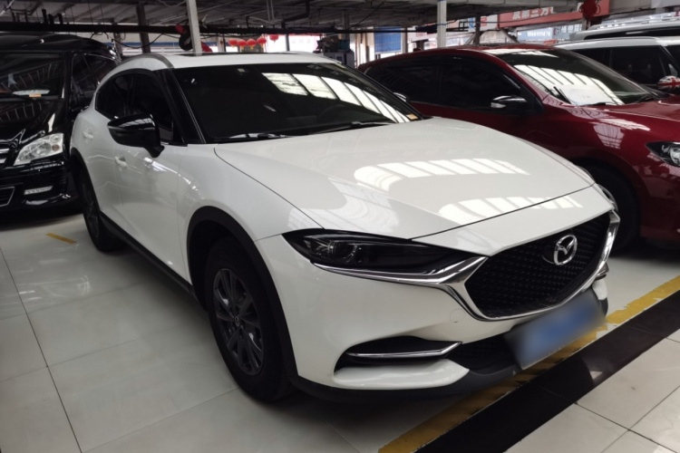 马自达CX-4 2020款 2.0L 自动两驱蓝天品位版车身外观3