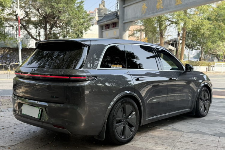 理想汽车 理想L8 2024款 Max车身外观6004