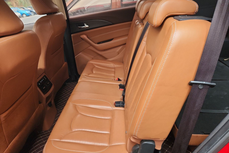 北汽幻速S7 2018款 1.5T 自动尊享型中控内饰21