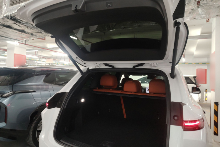 理想汽车 理想L6 2024款 Pro局部细节23