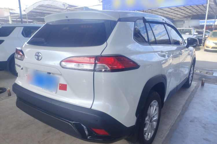 丰田 锋兰达 2023款 2.0L CVT精英版车身外观6005