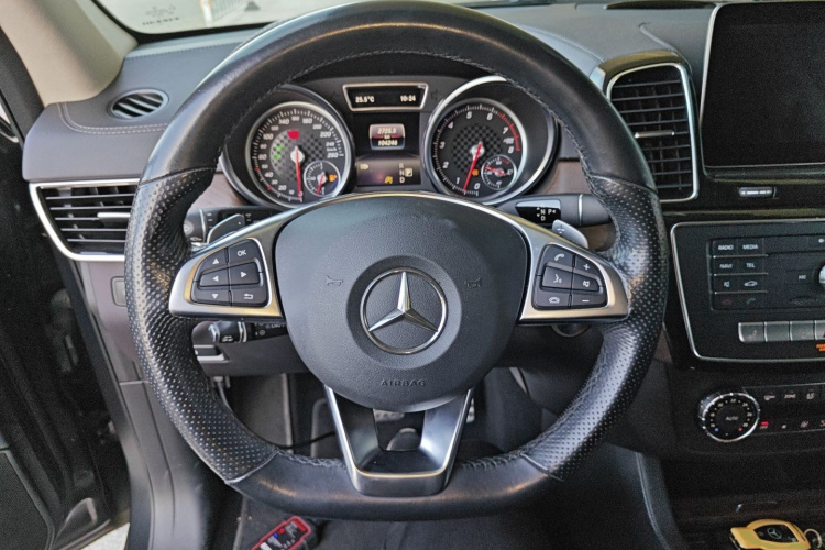 奔驰GLE 2016款 GLE 450 AMG 4MATIC中控内饰13