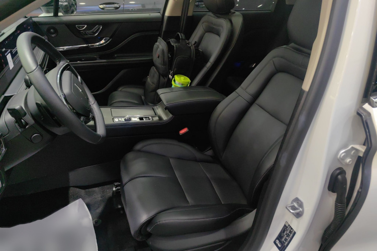 林肯 冒险家 2024款 2.0T 四驱尊耀版局部细节19