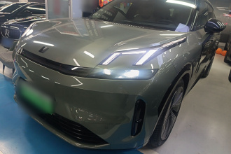 领克08 EM-P 2023款 220km 四驱性能Halo