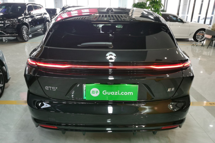 蔚来ET5T 2025款 75kWh Touring车身外观6