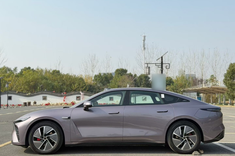 星途 星纪元 ES 2025款 增程 Max 城区辅助驾驶车身外观6003