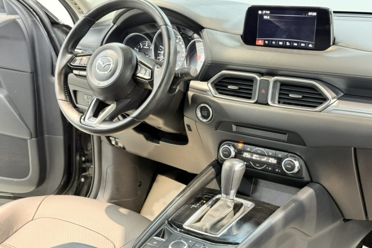 马自达CX-5 2020款 改款 2.0L 自动两驱智慧型局部细节13