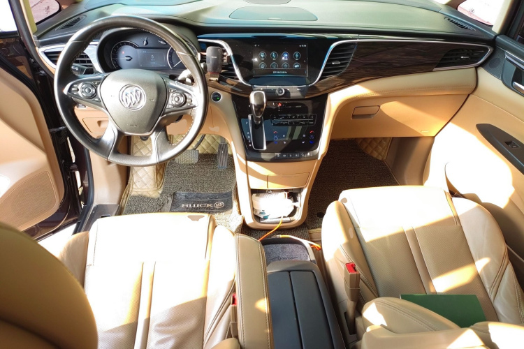 别克GL8 2017款 ES 28T 豪华型 国V中控内饰12