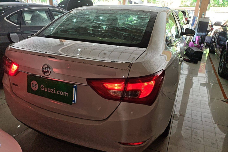 别克 英朗 2017款 15N 自动精英型车身外观6005