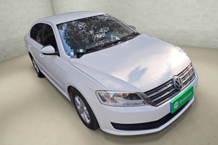 大众 朗逸 2017款 1.6L 自动风尚版车身外观3