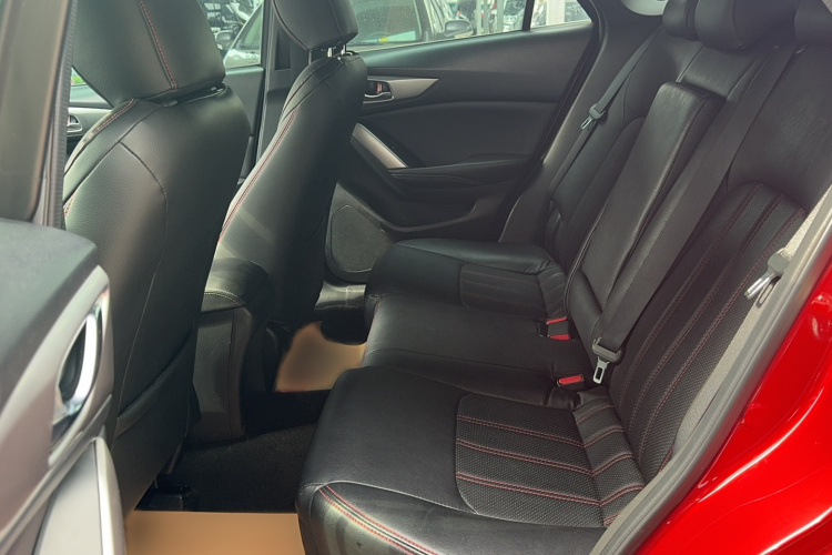 马自达CX-4 2018款 2.0L 自动两驱蓝天活力版 国V中控内饰7004