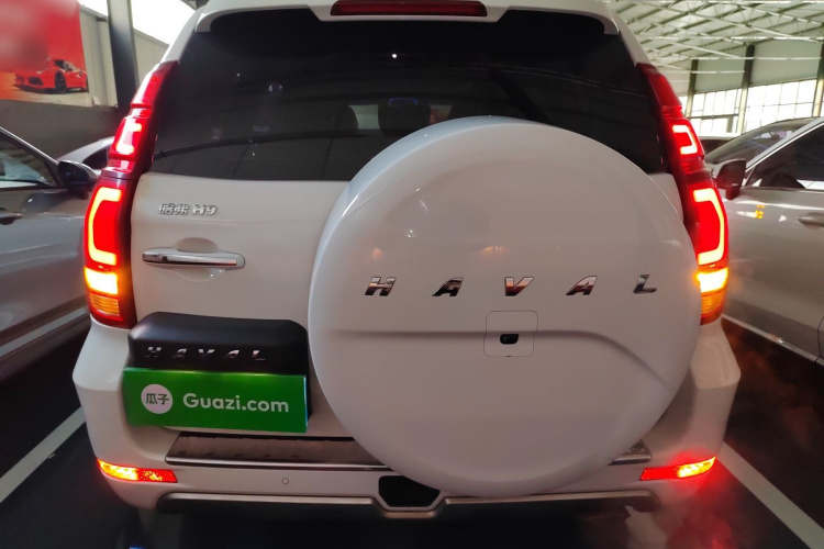 哈弗H9 2016款 2.0T 四驱豪华型 7座车身外观6