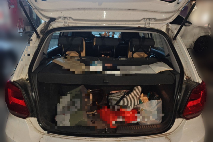 大众 Polo 2014款 1.4L 手动风尚版中控内饰23