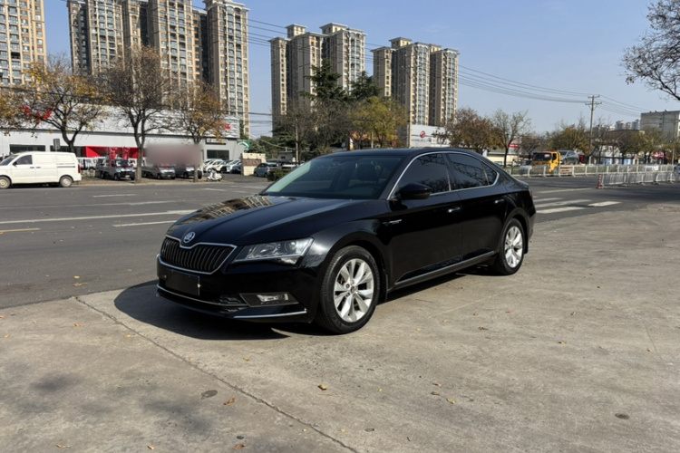 斯柯达 速派 2018款 TSI280 DSG舒适版 国V车身外观1