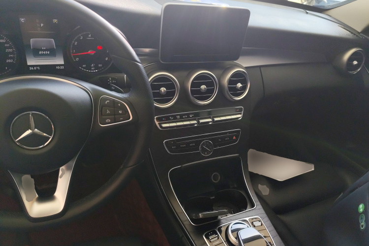 奔驰C级(进口) 2018款 C 200 旅行轿车中控内饰12