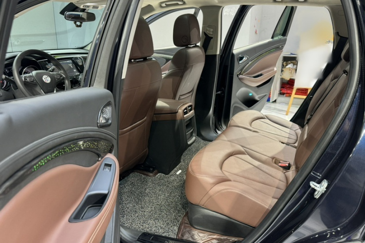 别克 昂科威 2021款 532T 两驱精英型中控内饰7003