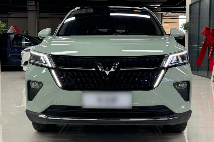 五菱汽车 五菱星辰 2021款 1.5T CVT星曜版车身外观6005