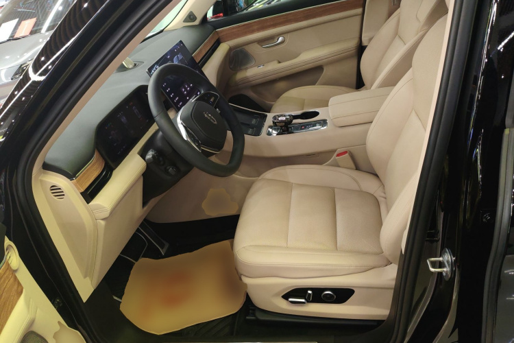 鸿蒙智行 问界M5 2023款 纯电后驱标准版局部细节19