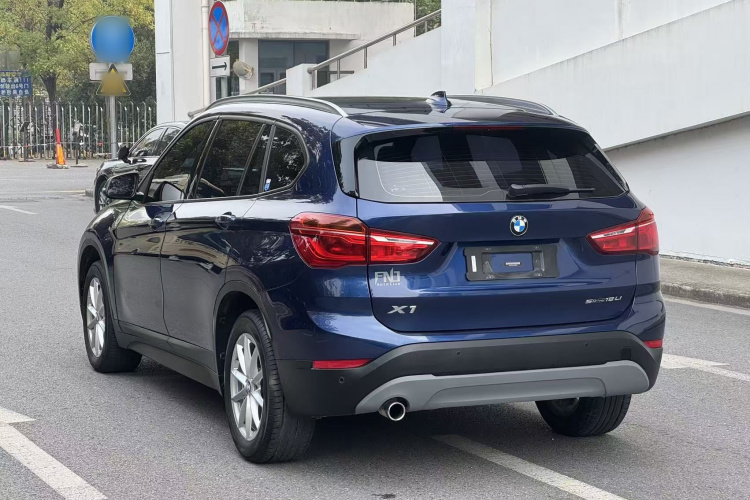 宝马X1 2018款 sDrive18Li 时尚型车身外观6003