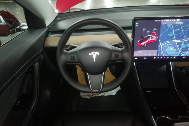 特斯拉 Model 3 2019款 标准续航后驱升级版中控内饰13