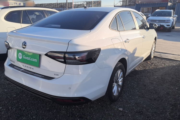 大众 朗逸 2023款 新锐 1.5L 自动出众新逸版车身外观7