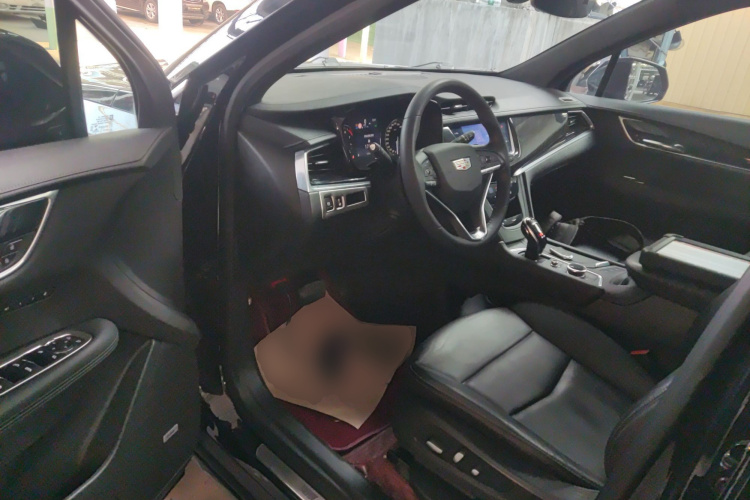 凯迪拉克XT6 2020款 28T 六座四驱豪华型中控内饰20