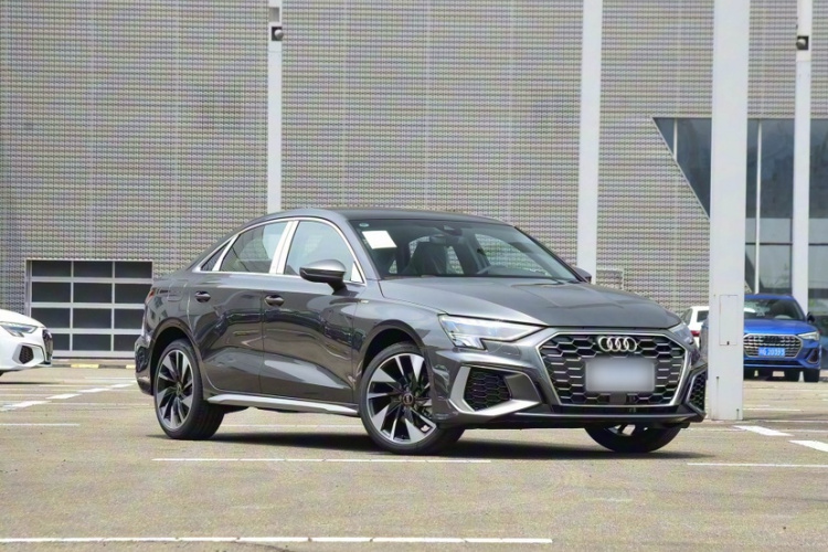 奥迪A3 2024款 A3L Limousine 35 TFSI 时尚运动型车身外观6002