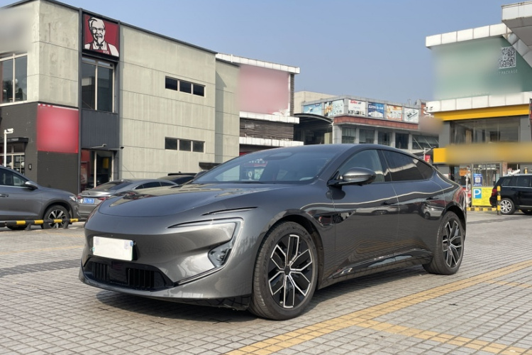 阿维塔12 2024款 700 三激光后驱奢享版车身外观6007