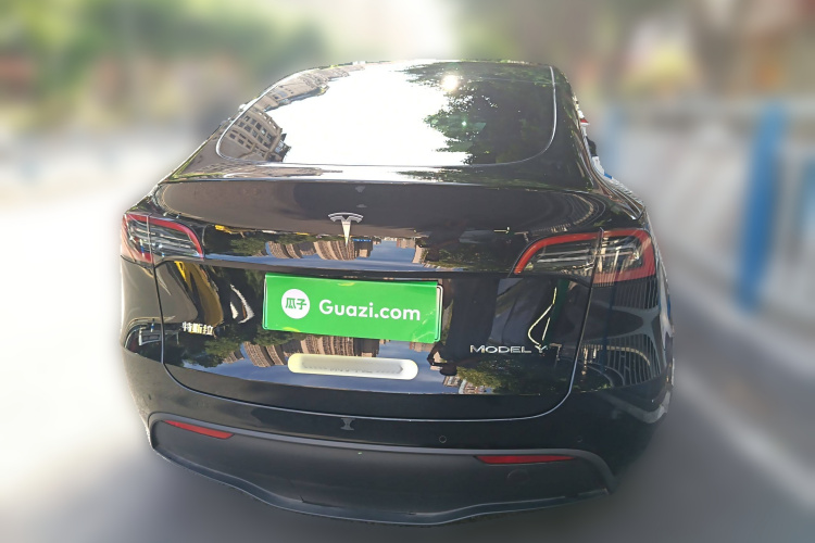 特斯拉 Model Y 2022款 改款 后轮驱动版车身外观6004