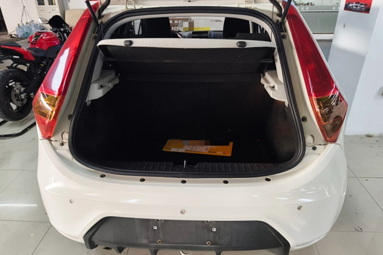 名爵3 2016款 1.3L AMT舒适版局部细节23