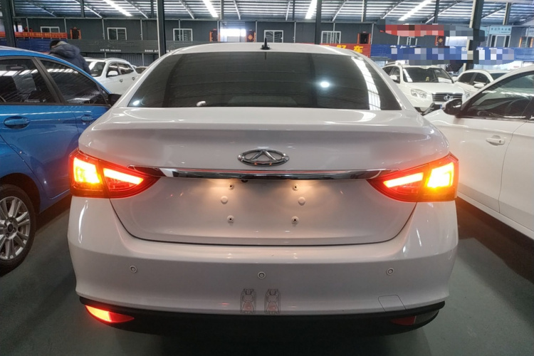 奇瑞 艾瑞泽5 2021款 PRO 1.5L CVT青春版车身外观6004