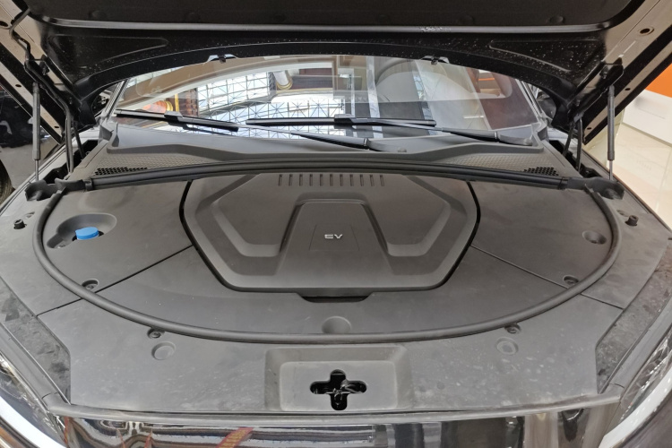 比亚迪 宋PLUS新能源 2025款 EV 520km 尊贵型局部细节24