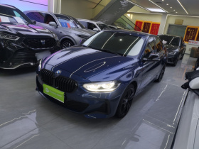 宝马1系 2021款 改款 125i M运动曜夜版