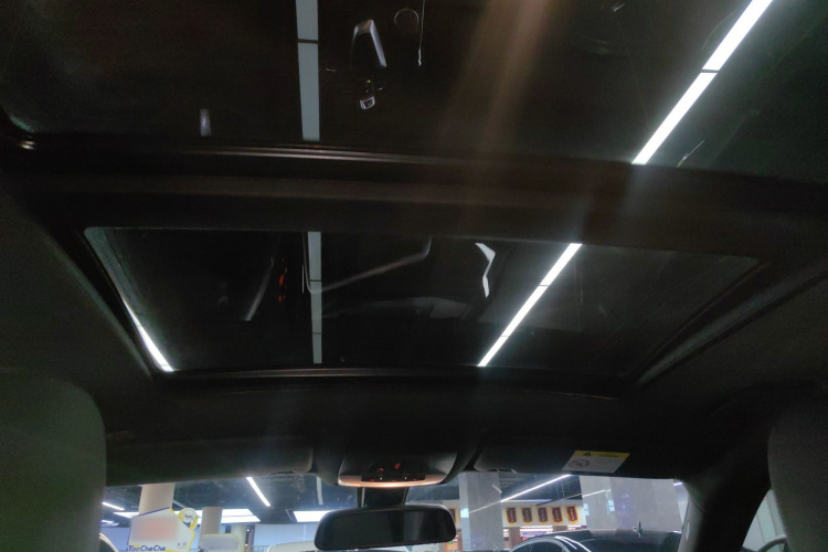 宝马3系GT 2019款 320i M运动套装局部细节22