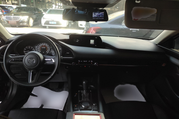 马自达3 昂克赛拉 2023款 2.0L 自动质雅版中控内饰7002
